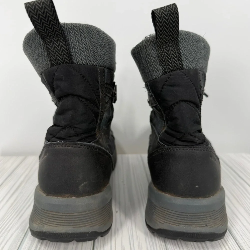 Columbia Meadows Shorty Omni-Heat Black Waterproof Winter Snow Boots‎ Women's 9